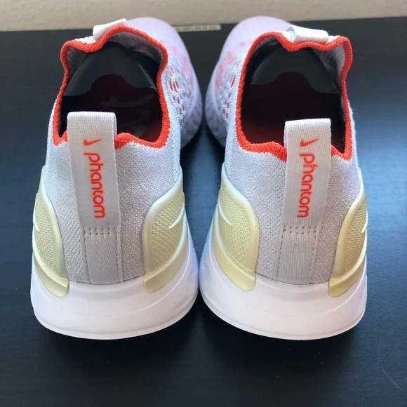 Nike Phantom React Flyknits. Brand new! Women’s Sz 6.5 - Picture 8 of 10